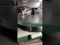 Mit einer Kruste bedeckende Maschinerie intelligentes Noten-Plätzchen-mit einer Kruste bedeckende Maschine Yucheng